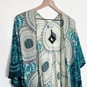 Lotus and Luna - Teal and Cream Patterned Women's Kimono - one size